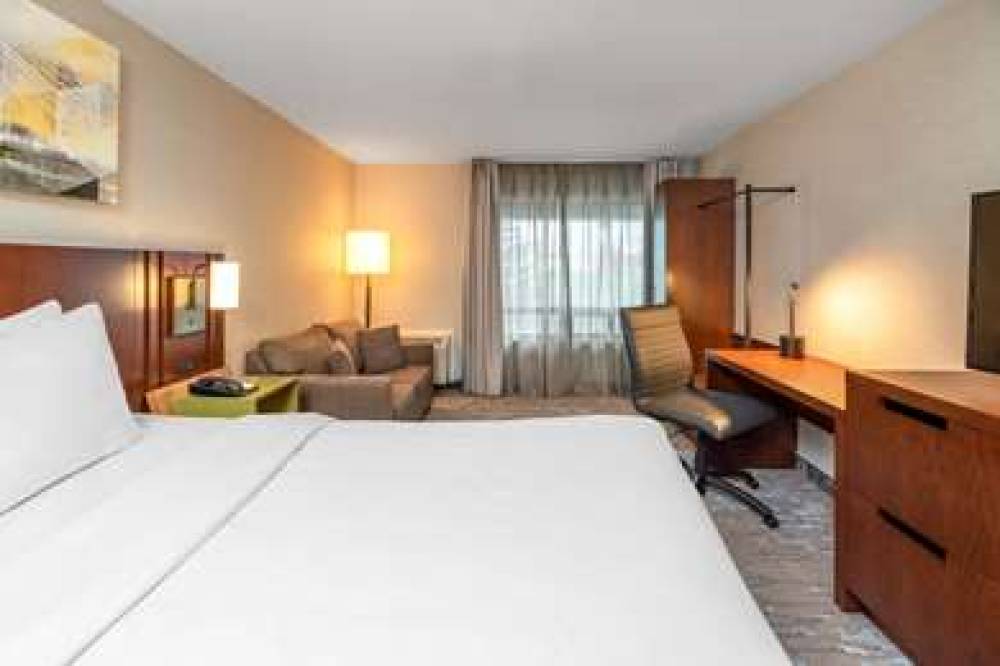Comfort Inn South Shore 7