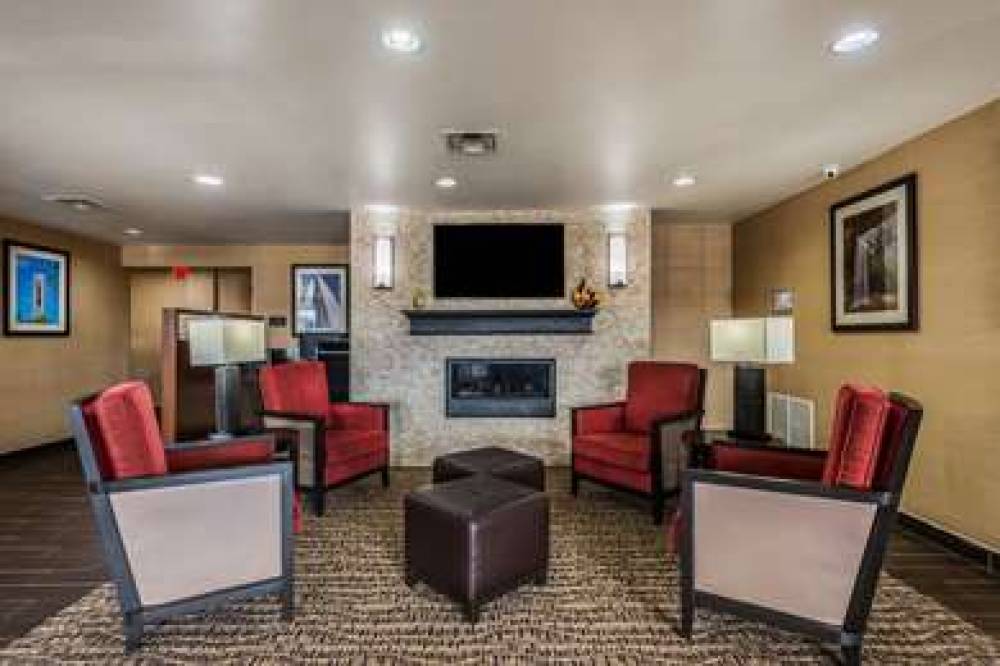 COMFORT INN & SUITES DAYTON NORTH 5