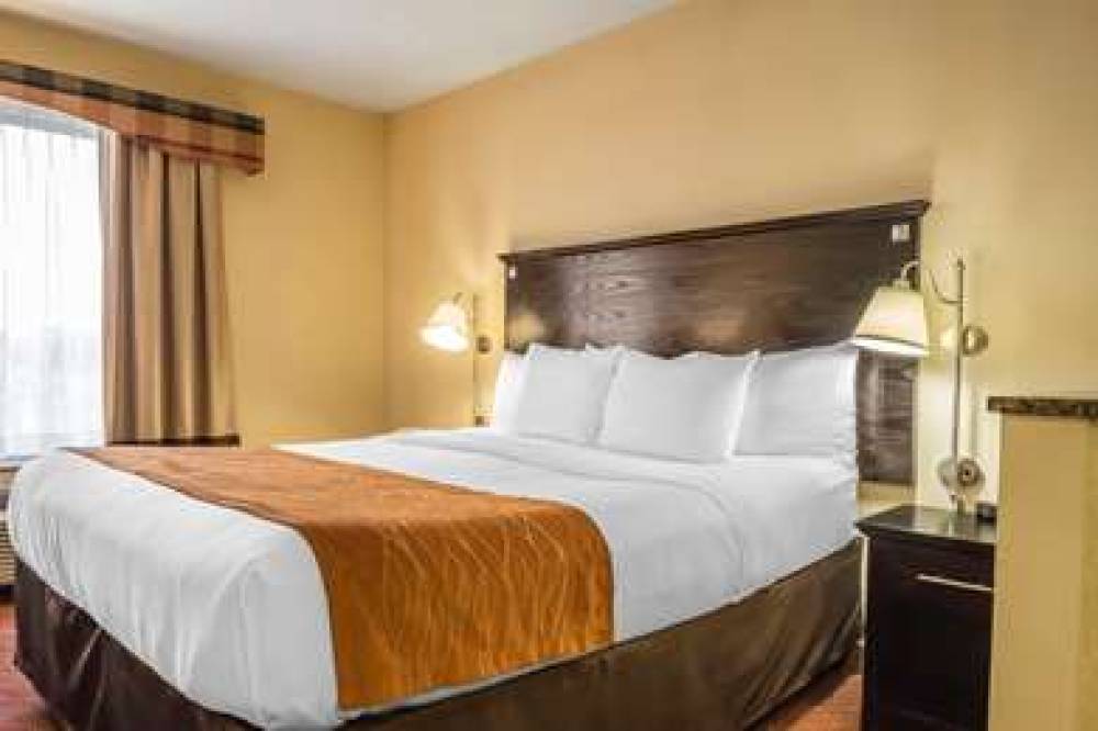 Comfort Inn & Suites LaGuardia Airport 9