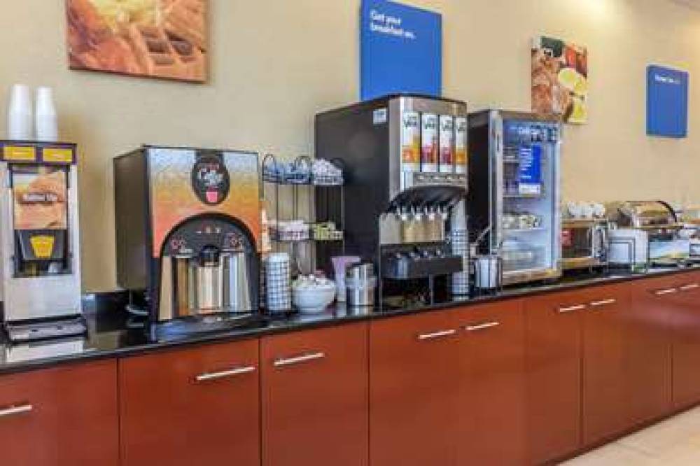 Comfort Inn & Suites LaGuardia Airport 4