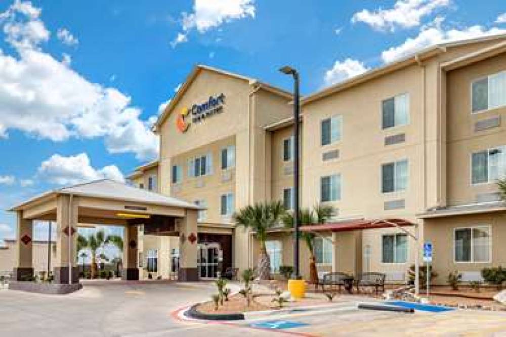 Comfort Inn & Suites Lakeside 1