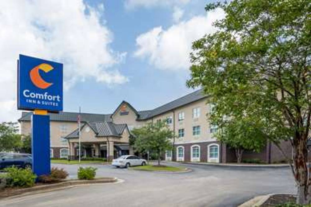Comfort Inn & Suites Mobile Near Eastern Shore Centre