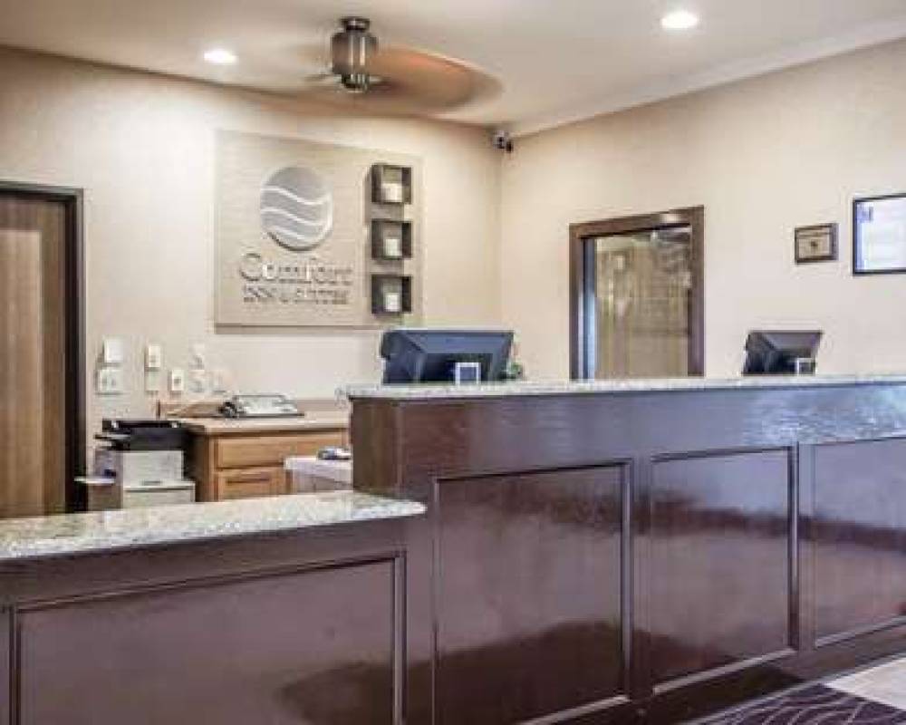 Comfort Inn & Suites St. Louis Chesterfield
