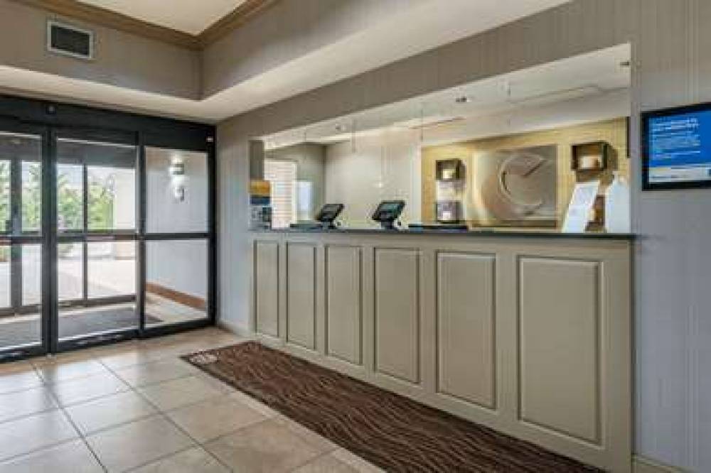Comfort Inn Sullivan 4