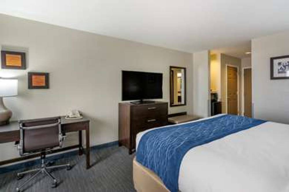 Comfort Inn Sullivan 9