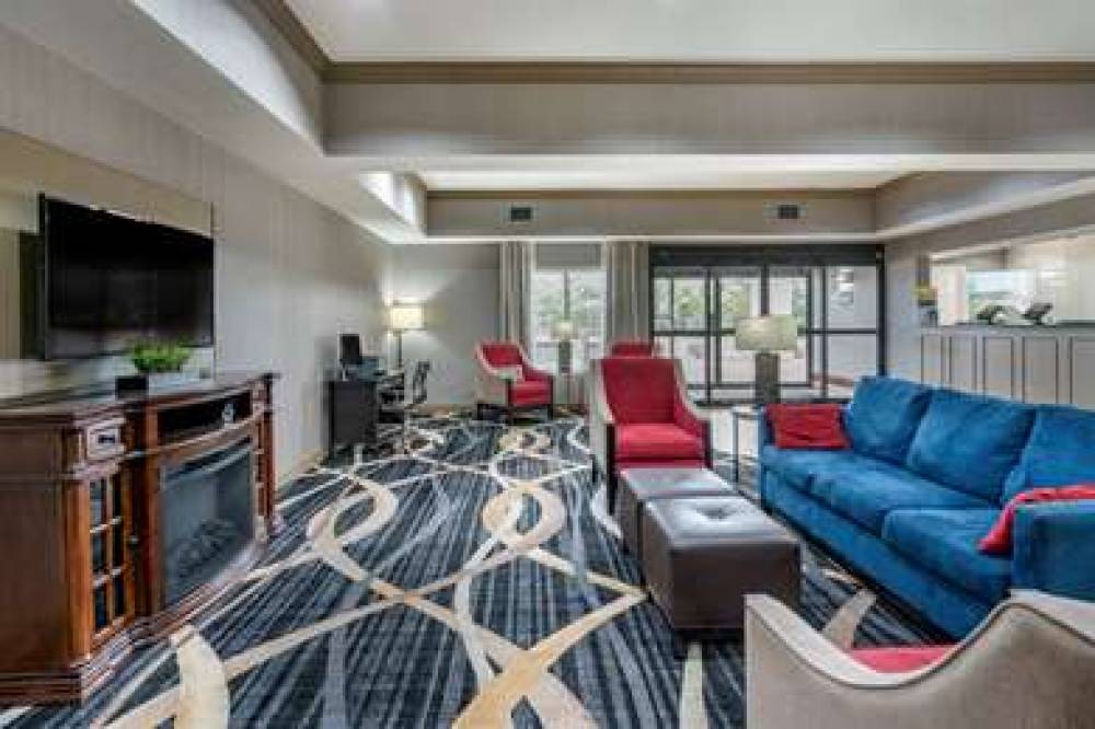 Comfort Inn Sullivan 3