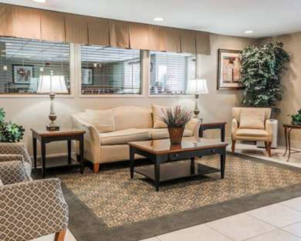 Comfort Inn Utica 3