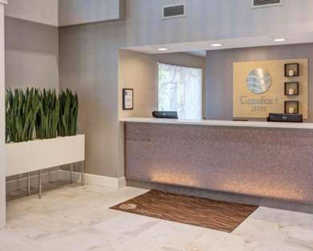COMFORT INN WILLIAMSBURG GATEWAY 8