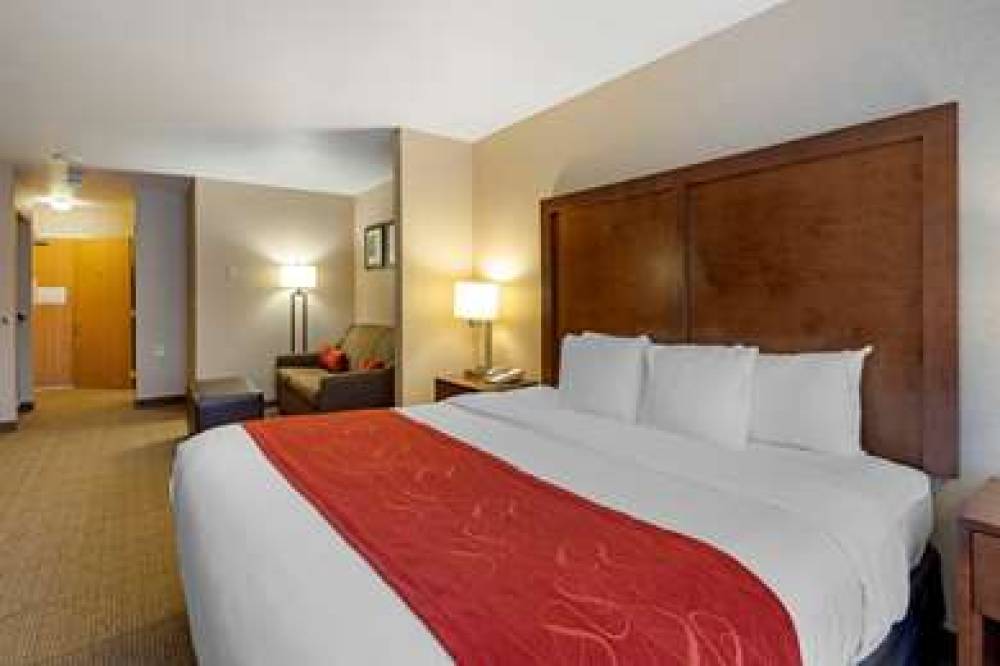 Comfort Suites Anchorage International Airport 10
