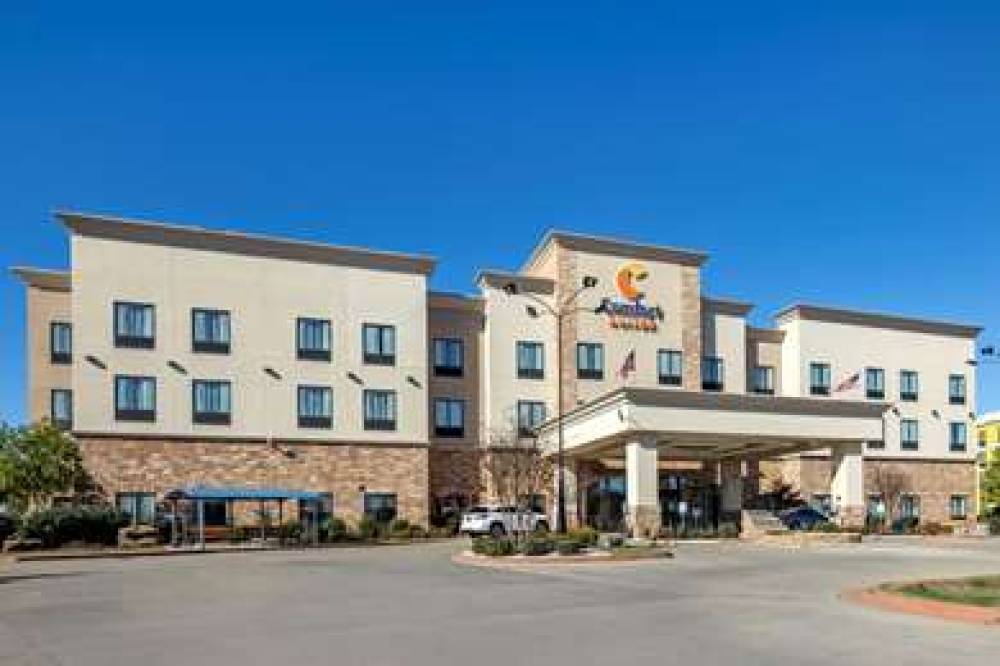 COMFORT SUITES BATESVILLE 2