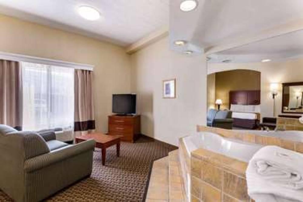 Comfort Suites Columbia Gateway 6