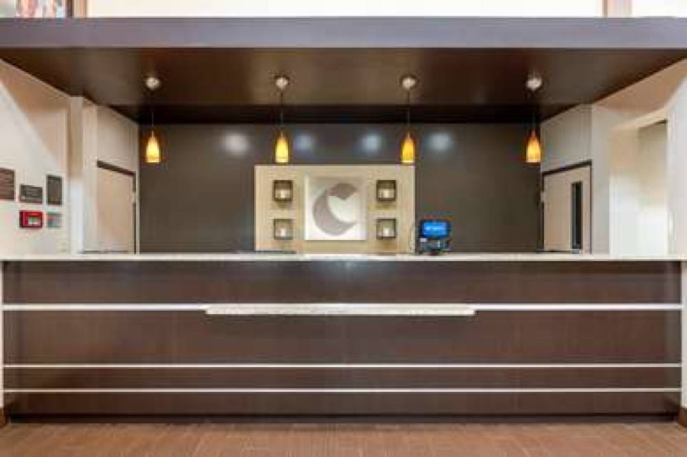 Comfort Suites Columbus 5