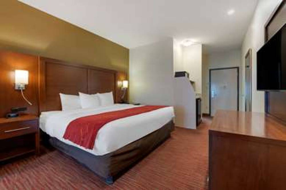 Comfort Suites Columbus 10
