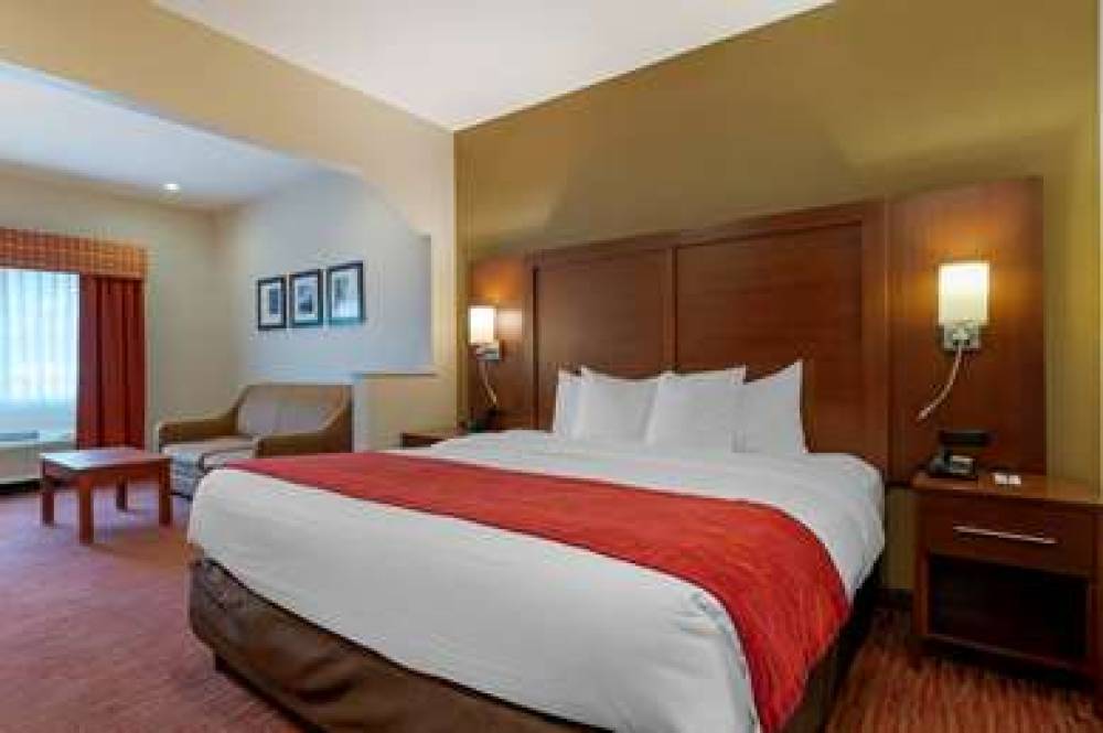 Comfort Suites Columbus 9