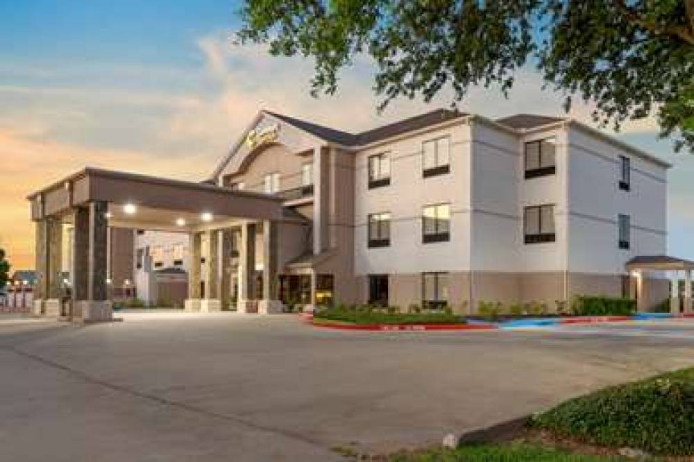 Comfort Suites 2