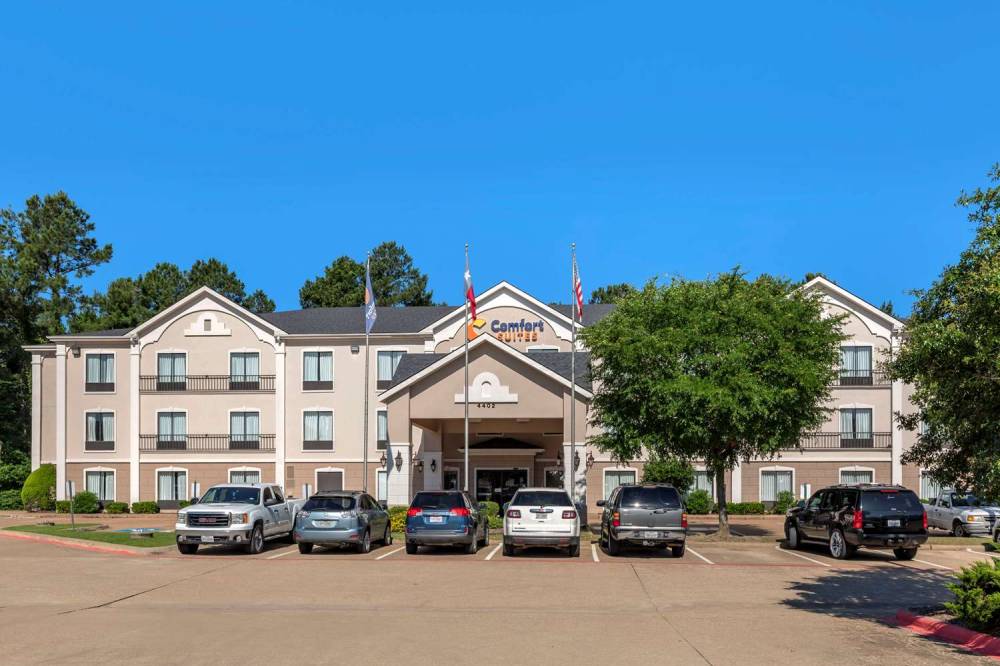 Comfort Suites