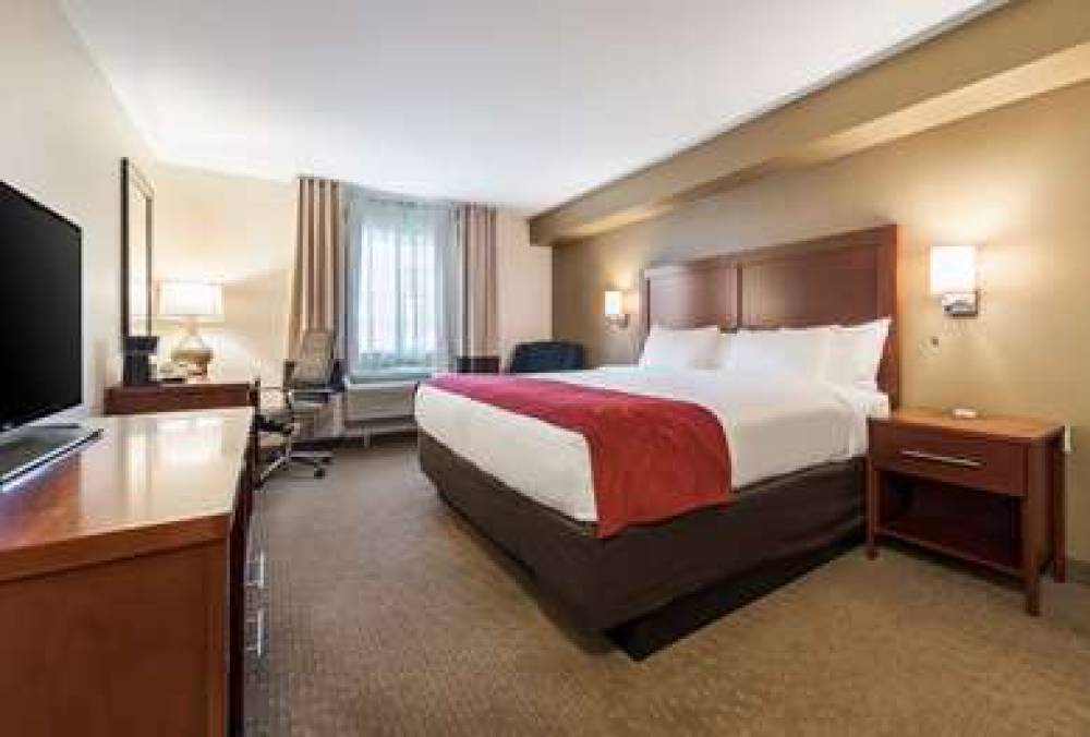 COMFORT SUITES 7