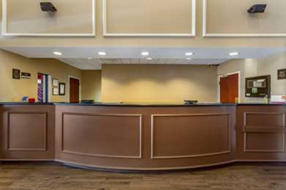 Comfort Suites 2