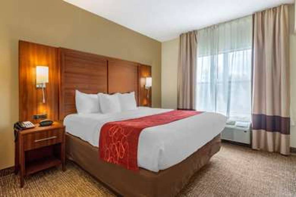 Comfort Suites 4