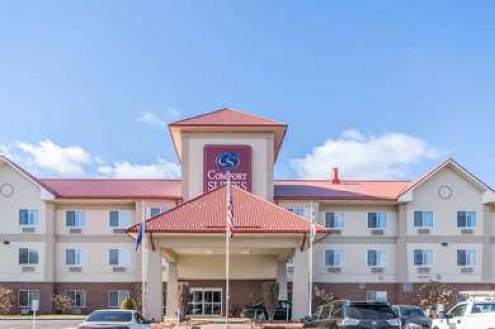 Comfort Suites