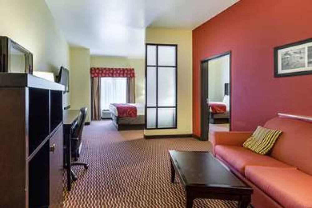 Comfort Suites 9