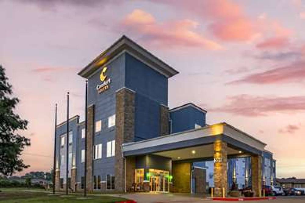 Comfort Suites