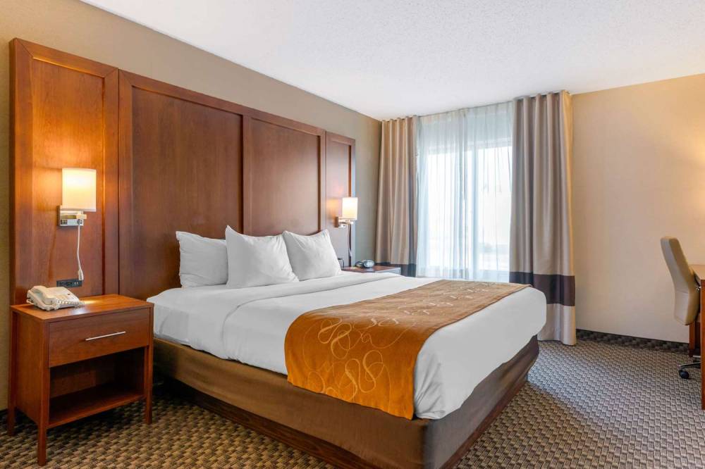 Comfort Suites 7