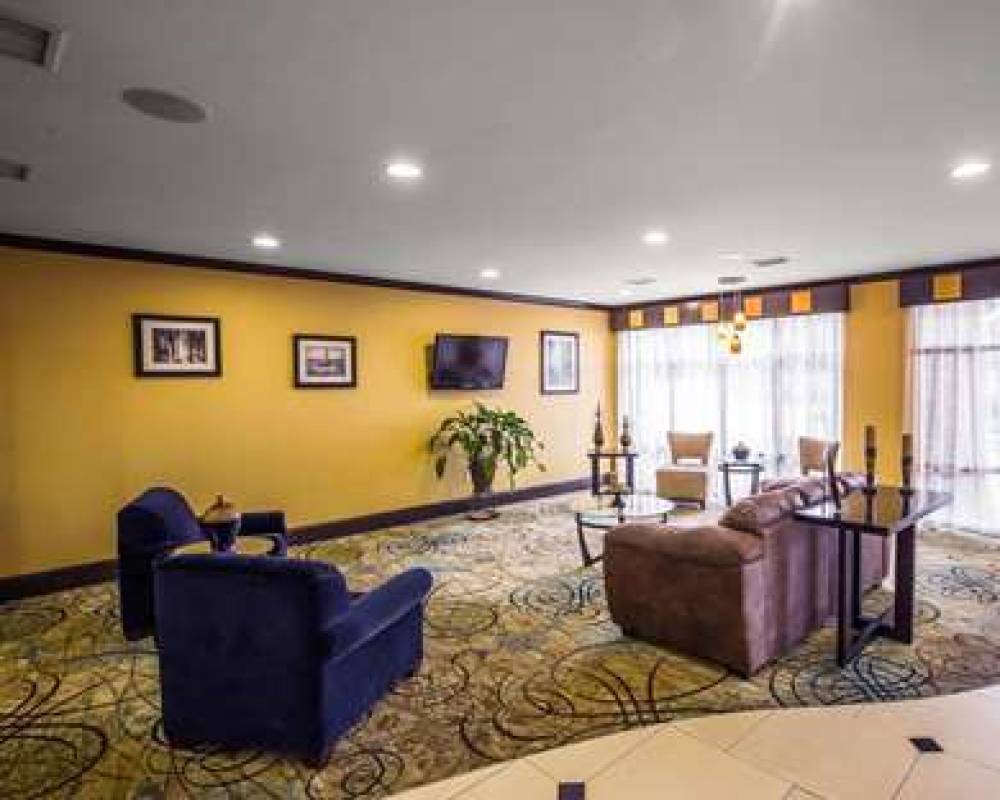 Comfort Suites 7