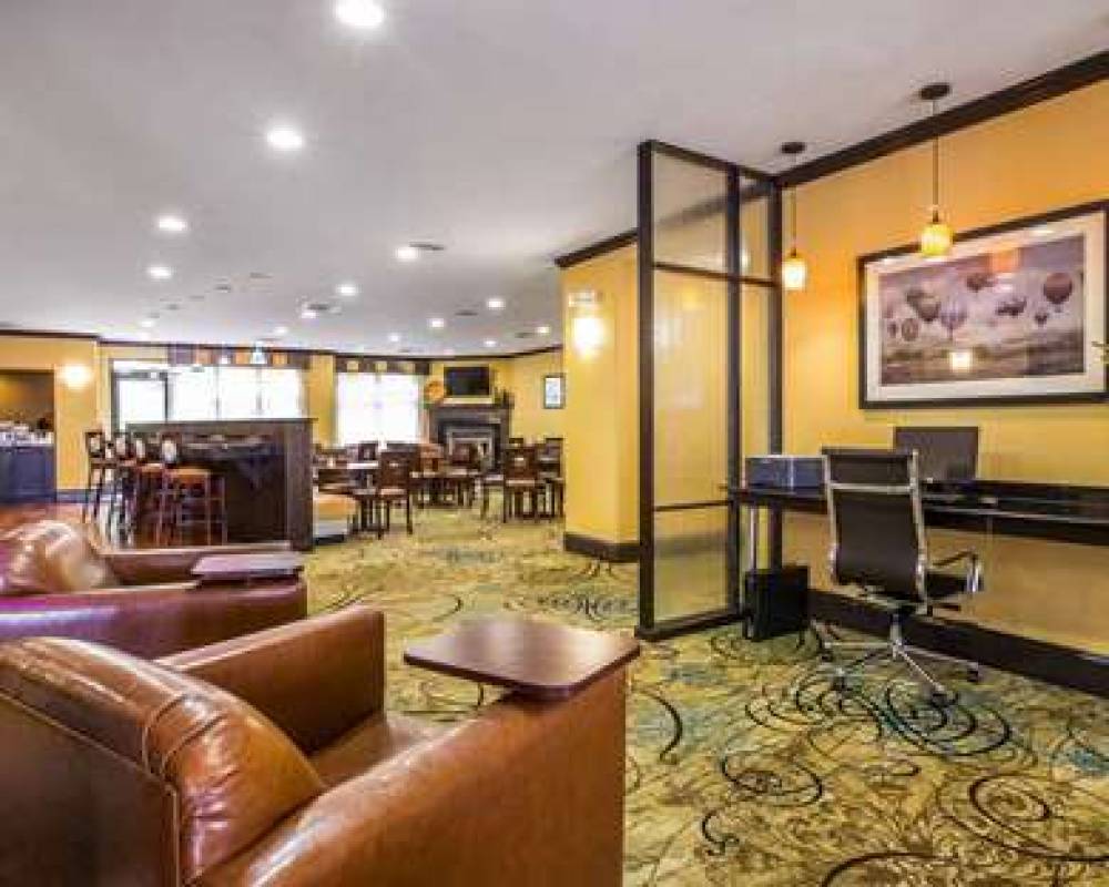 Comfort Suites 8
