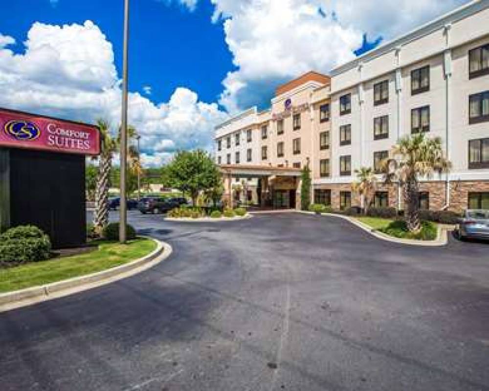 Comfort Suites 1