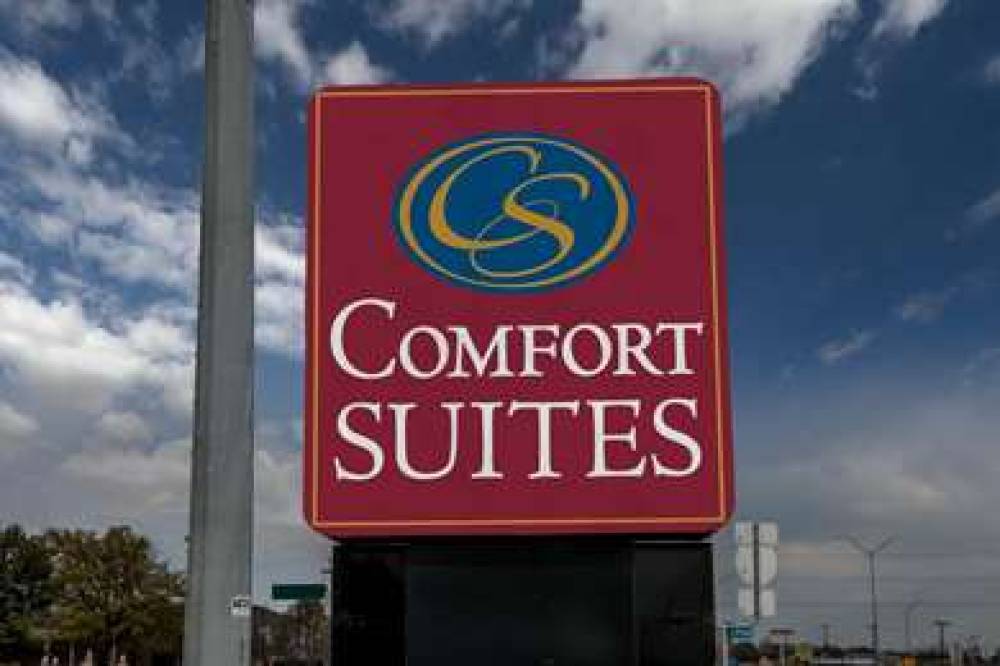 Comfort Suites 3