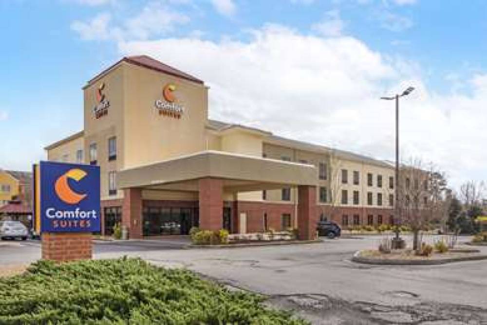 Comfort Suites