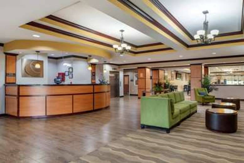 Comfort Suites 3