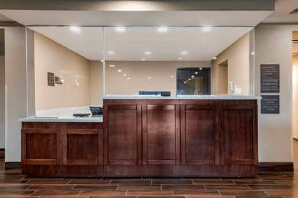 COMFORT SUITES DAYTONA BEACH-SPEEDW 3