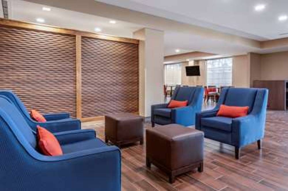 COMFORT SUITES DAYTONA BEACH-SPEEDW 4