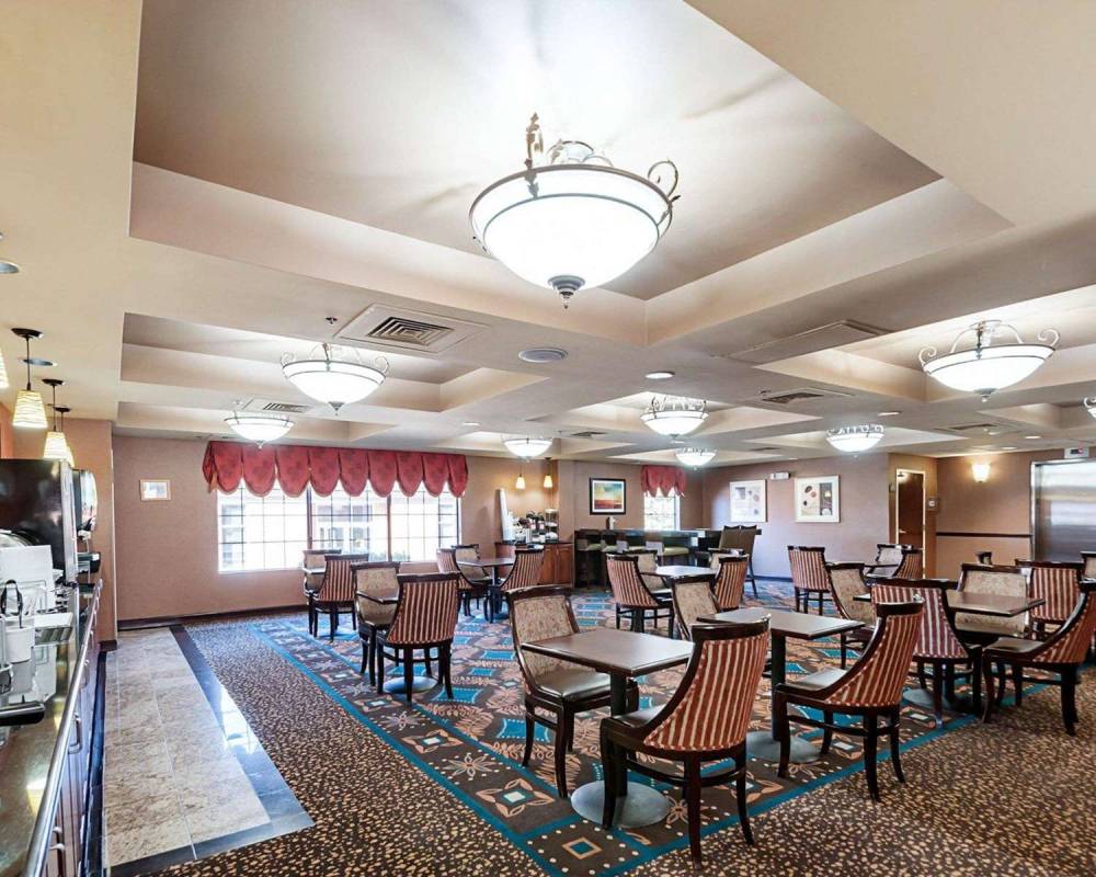 Comfort Suites Dulles Airport 2