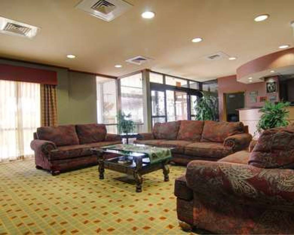 Comfort Suites El Paso West 4