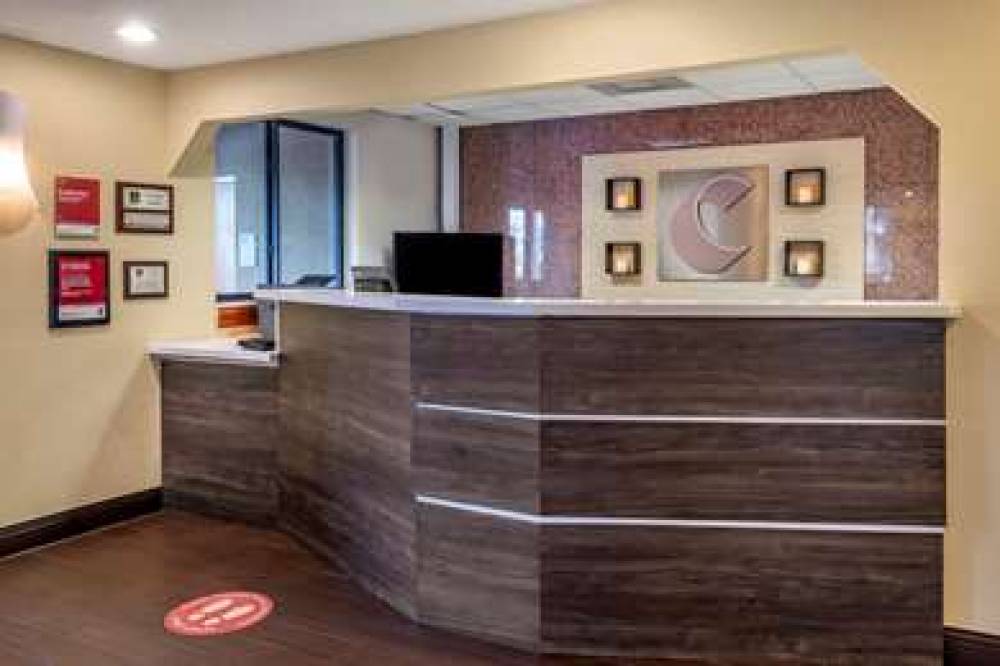 Comfort Suites Fort Pierce I-95 3