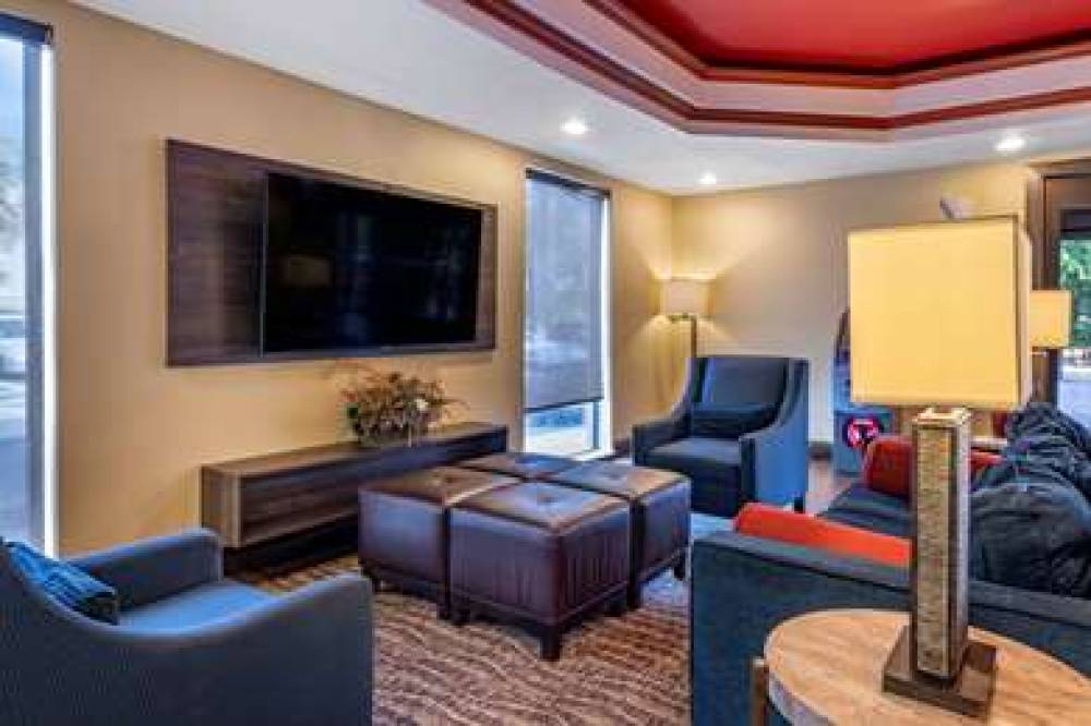 Comfort Suites Fort Pierce I-95 5
