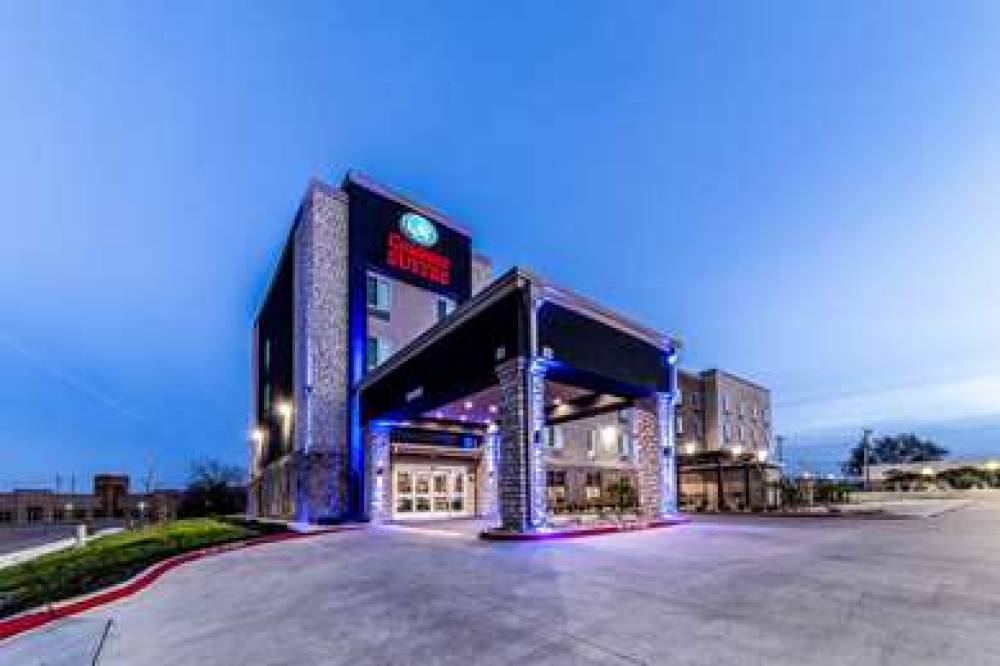 Comfort Suites Grand Prairie - Arlington North 5