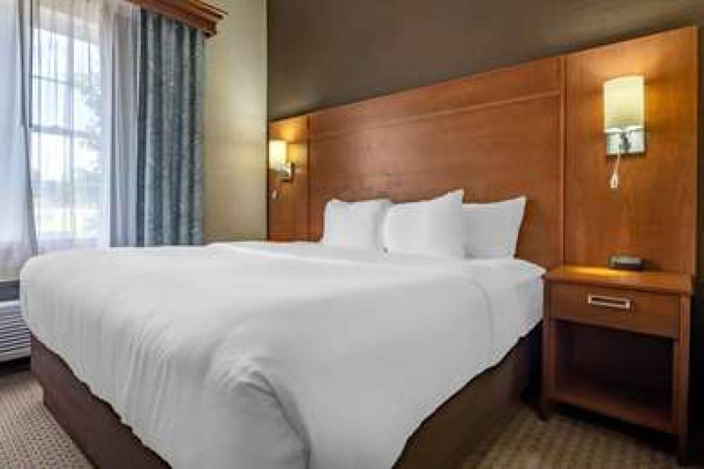 Comfort Suites Hotel And Conference Center 10