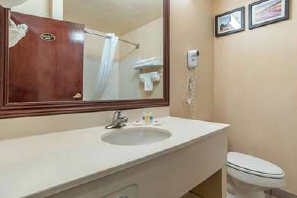 COMFORT SUITES JACKSONVILLE AIRPORT 5