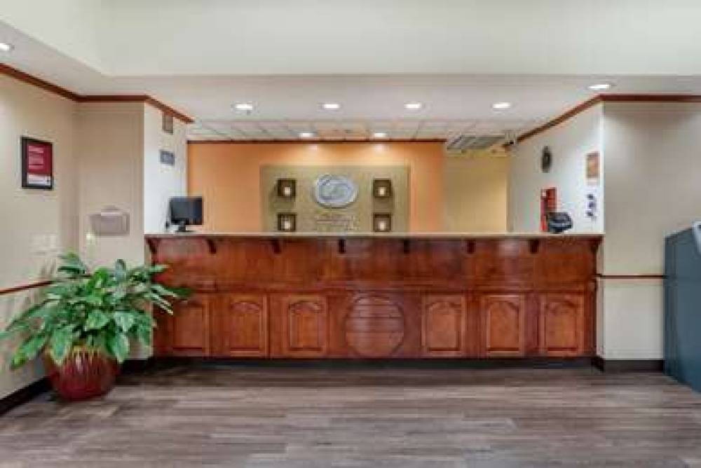 COMFORT SUITES JACKSONVILLE AIRPORT 8