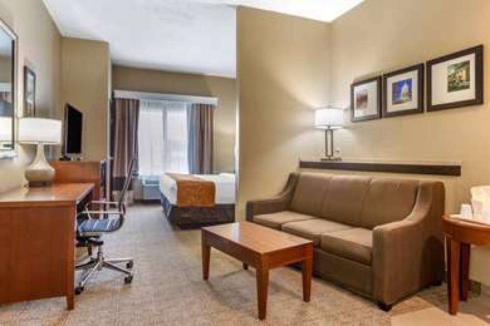 COMFORT SUITES JONESBORO UNIVERSITY 8