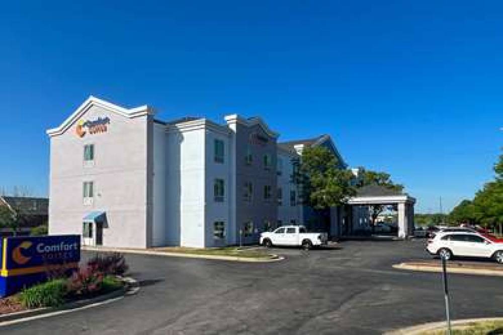 Comfort Suites Kansas City-Liberty 1