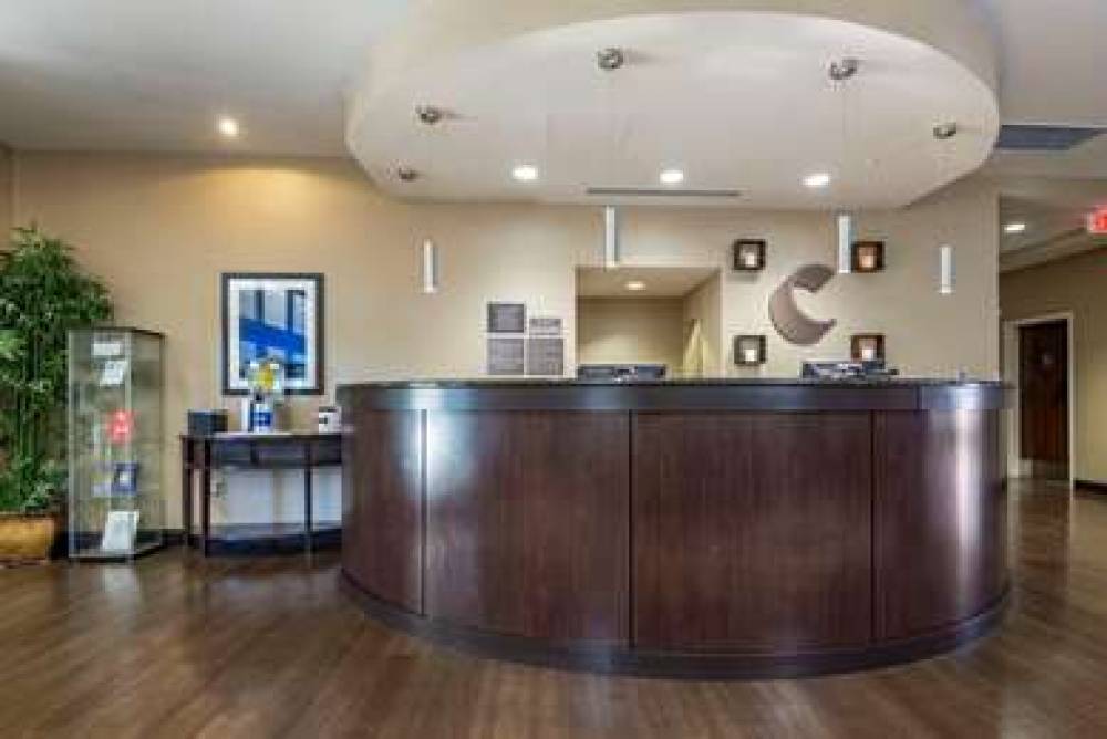 Comfort Suites Lake Norman - Huntersville 4