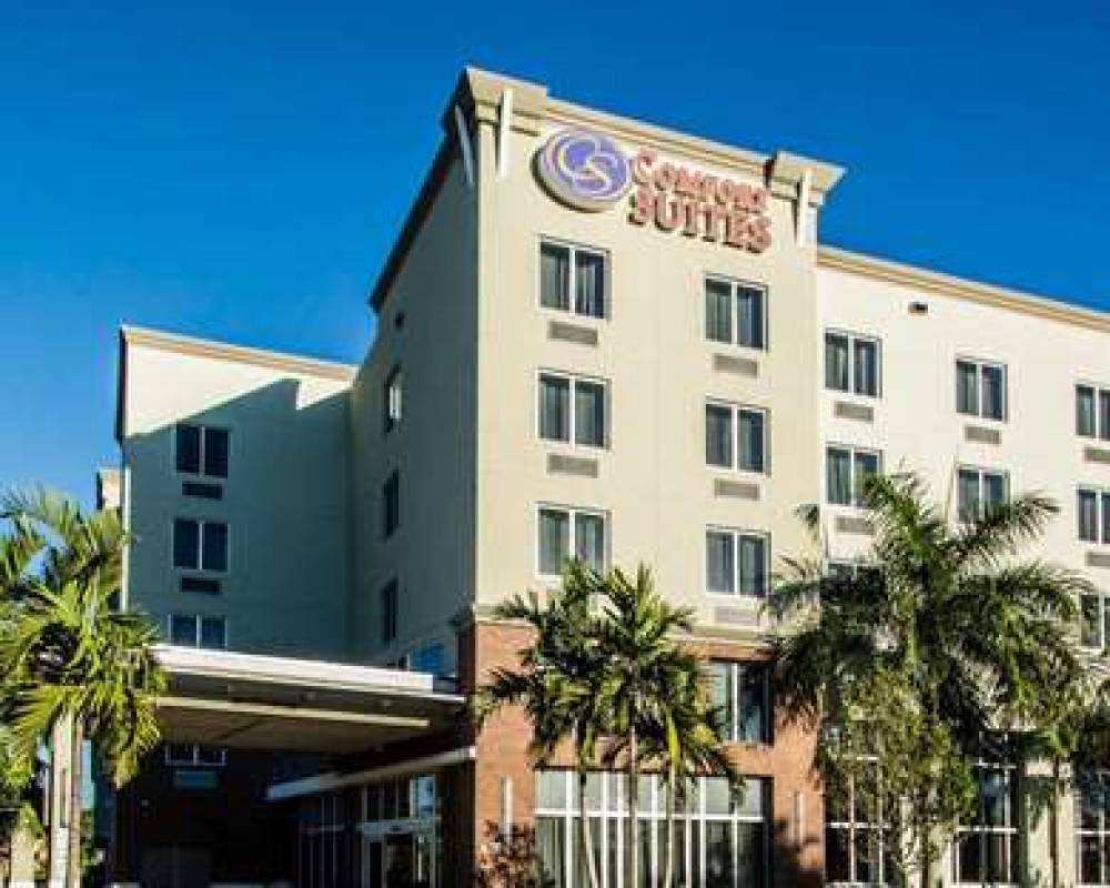 Comfort Suites Miami Airport North 7