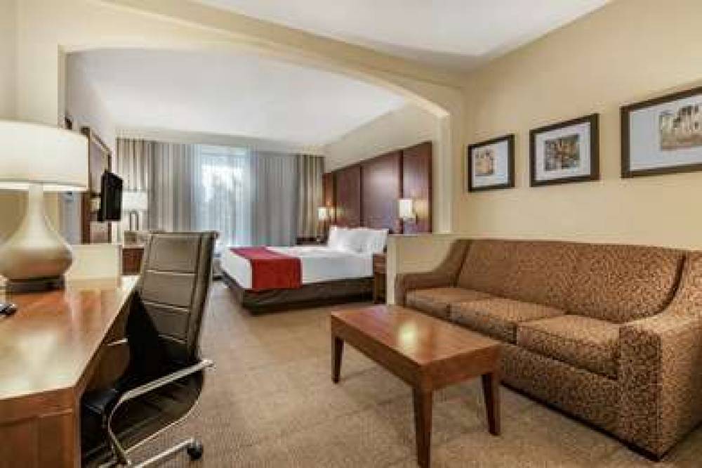 Comfort Suites Miami - Kendall 8