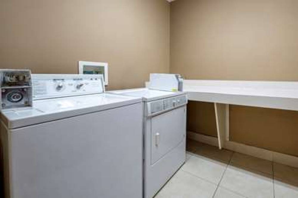 Comfort Suites Miamisburg - Dayton South 10