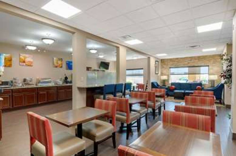 Comfort Suites Miamisburg - Dayton South 9